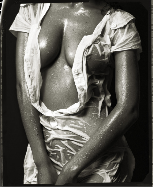 undresslikeapaillette:  Fever II, Feb 2013 Vincent Peters, Paris 