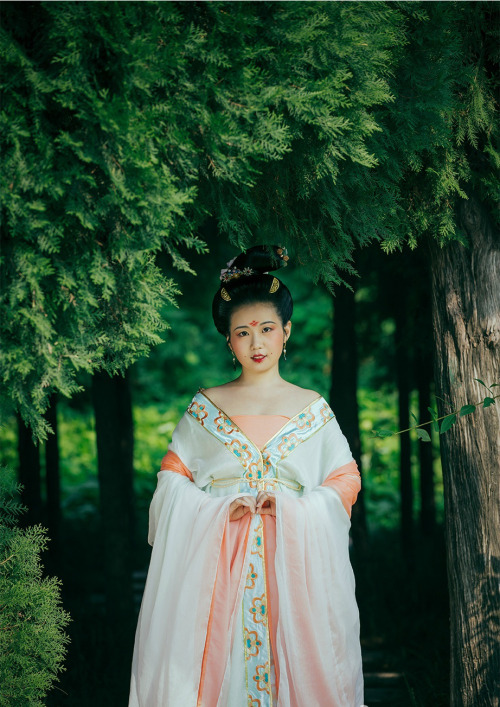 hanfugallery: 太平公主造型|tang dynasty princess style inspired by history drama Daminggong Ci大明宫词| photo 