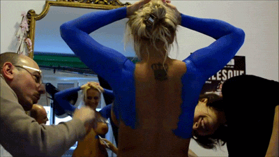 nerdybodypaint:  Bodypainting Supergirl gifs [video] 