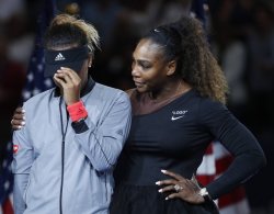 saturnineaqua:  lightspeedsound: dynastylnoire:   eaudrey35:   blackrebelz:  thatsoundsfakebutkk:  chrissongzzz: “I just want to tell you guys: She played well and this is her first Grand Slam.”  Serena Williams defended Naomi Osaka, the first Japanese
