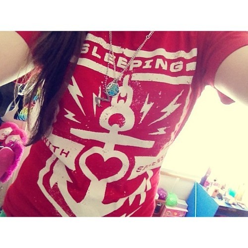 kaleidokatt:  Photo by haikamerz • Instagram on @weheartit.com - http://whrt.it/105T8z1