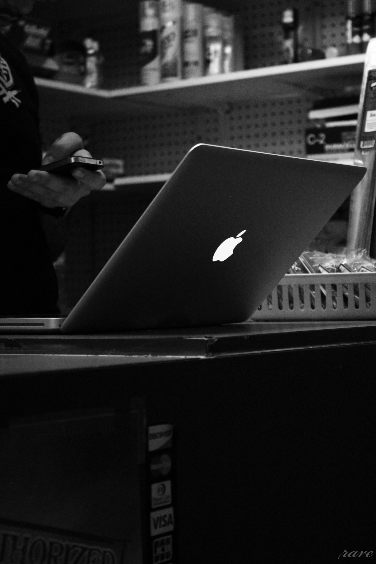 freexmoney:  MAC | FREE$MONEY PRINTS. 