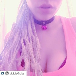 addickt3d:  ripbyrosapistola:Choker de gatito