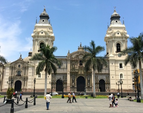 Catedral, Plaza de Armas, Lima, 2017.