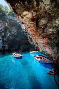 sixpenceee:  Pictures of Melissani Cave, Sami, Kefalonia Greece. (Source) 