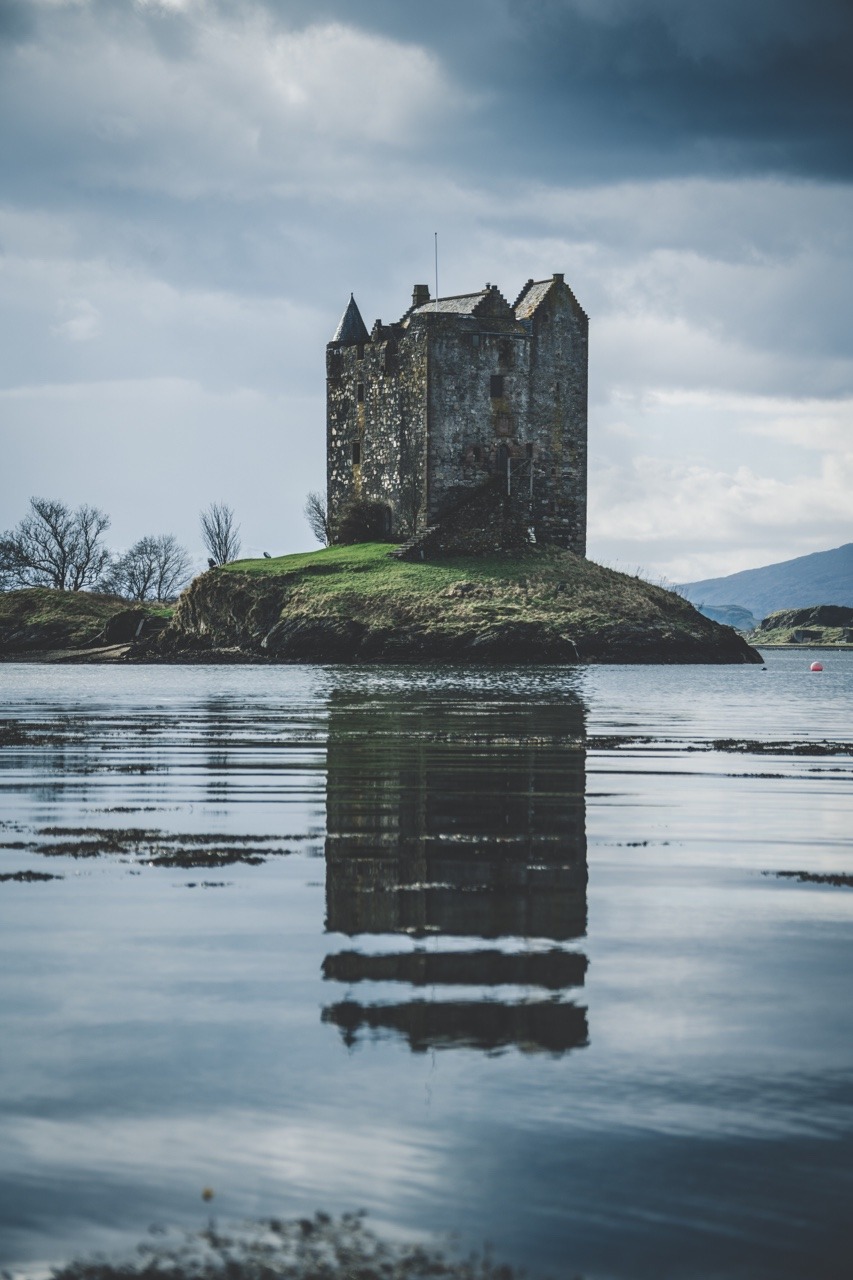 bokehm0n:Castle Stalker - Scotland