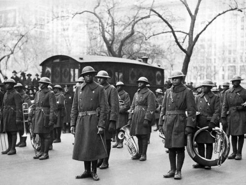 The Swingin’ Harlem Hellfighters Band,The Harlem Hellfighters have taken to the spotlight in modern 