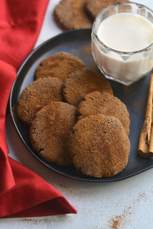 GRAIN FREE CINNAMON COOKIES