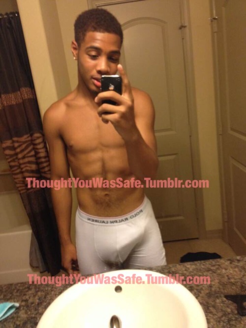 thoughtyouwassafe:  Bodyyyyyyyy