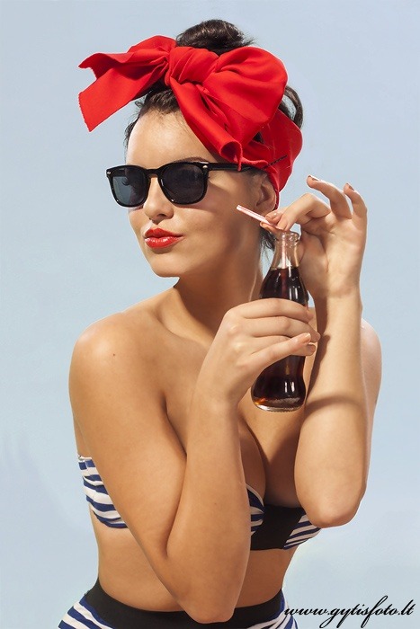 alternative-pinup:  Alternative Model http://alternative-pinup.tumblr.com/