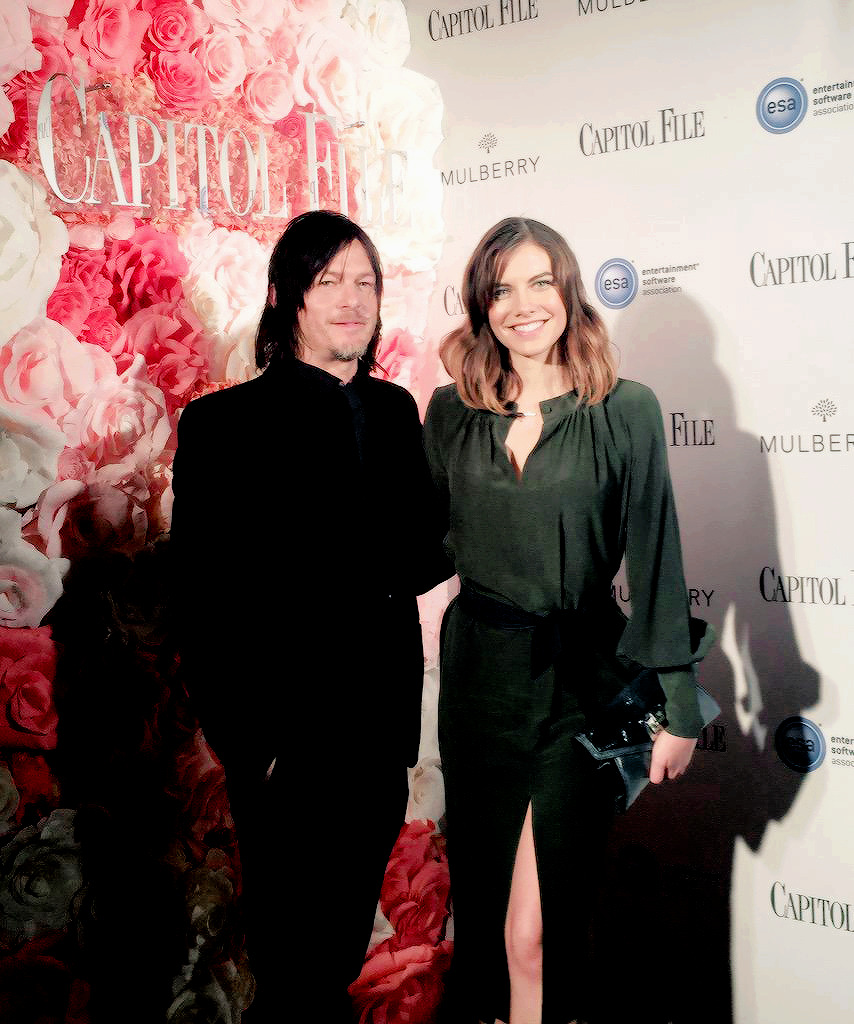 bethkinneysings:  @UKinUSA:Cast of @WalkingDead_AMC, @LaurenCohan &amp; @wwwbigbaldhead,