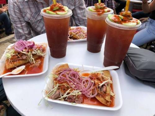 jalisco-y-tequila: Soy tan feliz cuando vengo a mi rancho!