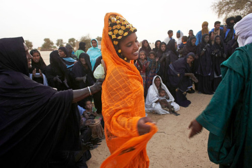 Tuareg bride, Mali | Tuareg girls | Tin Hinan Queen of Hoggar (South Algeria) | Tuareg woman