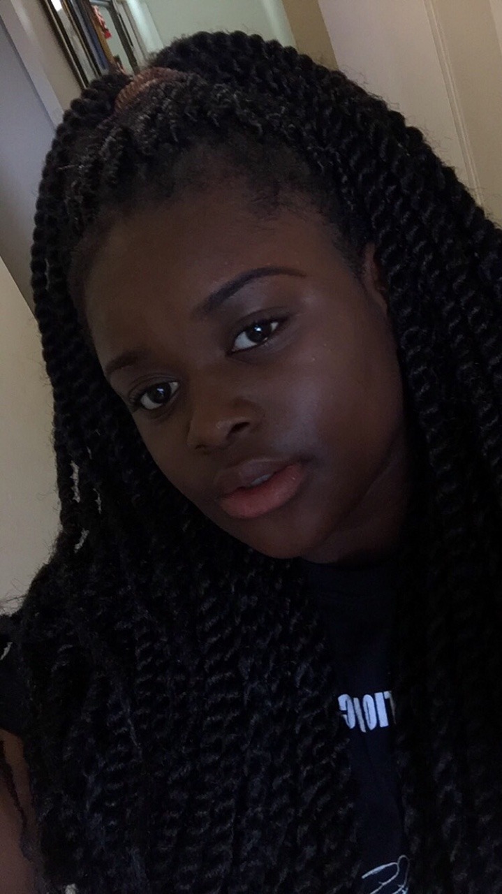 aab0utagirl:  #blackout day❤️