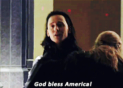 tom-nippleston:Tom Hiddleston as Captain America.Aka: I fucking died. bye guys. bye.