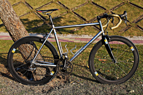 Colossi MaXCr (by Colossi Cycling)