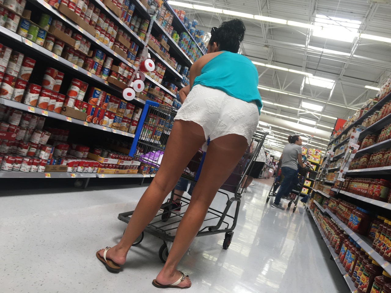 bootypatrol405:  cheeks out 