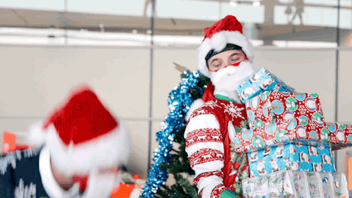 Danny Being A Menace And Loading Lando Up With Gifts