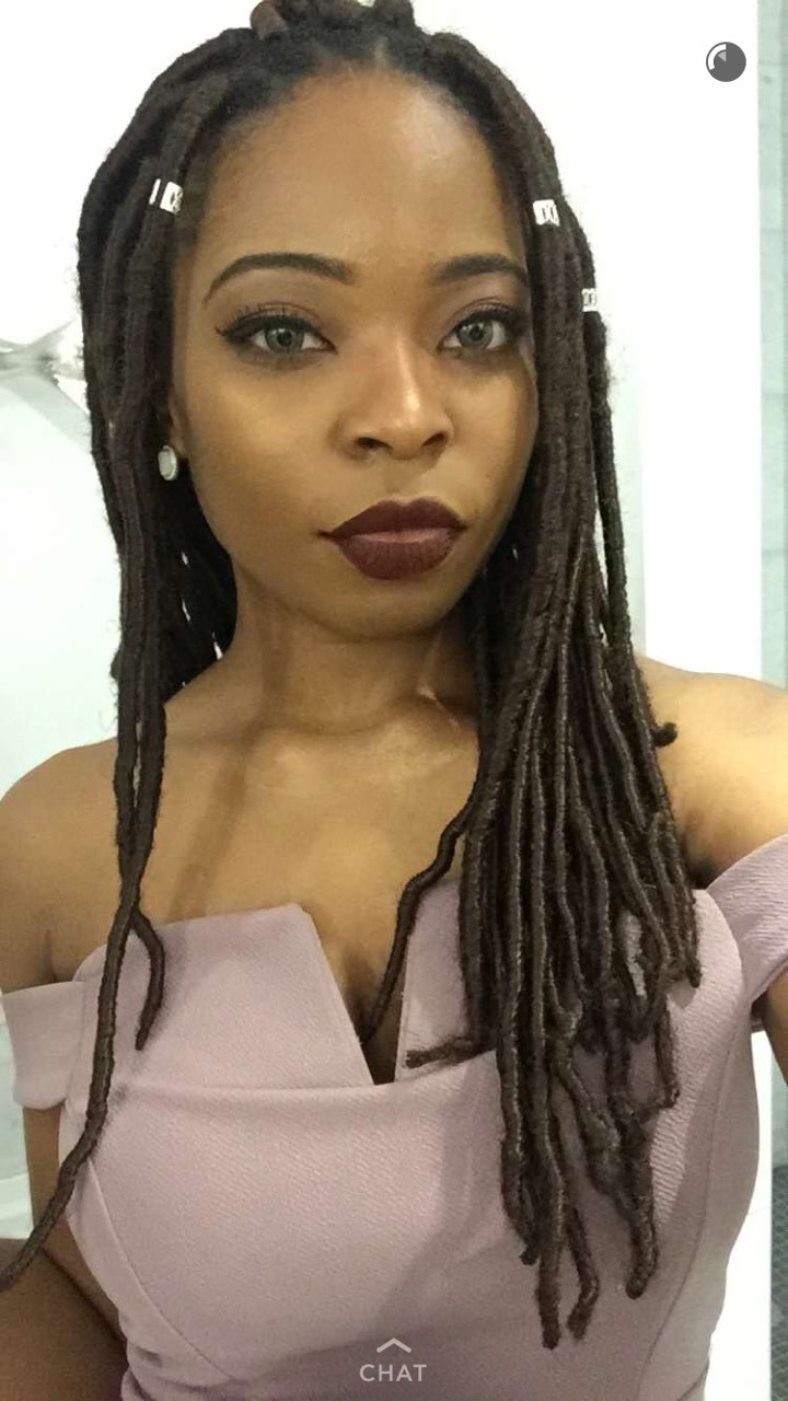 fuckyeahafricans:  velours-bleu:  *you missed a spot* 🙂   Nigerian