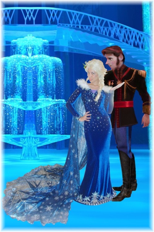 queenelsawestergaard: My Elsa Winter Christmas cosplay! This costume is so elegant and regal–w