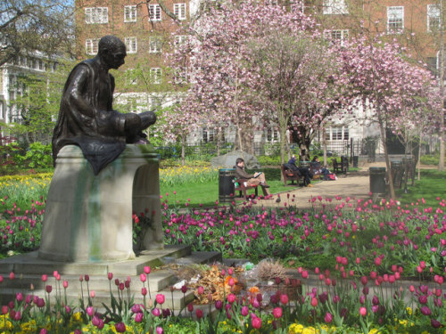 loveoflondon: Ghandi contemplates spring in Tavistock Square in Bloomsbury, Borough of Camden.