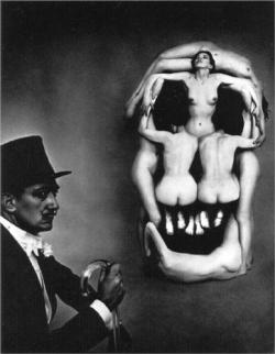 gragriel:  Salvador Dalí, Women forming a skull (1951) 