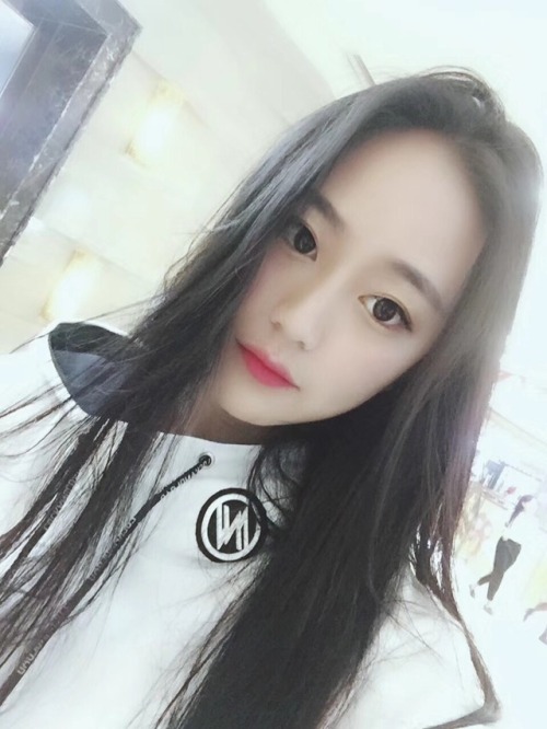 yinqibaby: 天冷真的就很懒得出去浪的了。