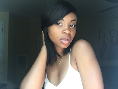 cierravegasbitchhh:  Faces. 