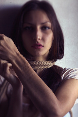 stefanradev-foto:  Rope Kisses Model: Petya Gencheva