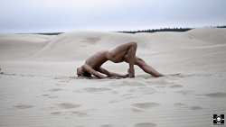 Truong. From a group session alongside Seattle-based photographer, David Fleming. The Oregon Dunes Nat’l Recreation Area, September 2015  