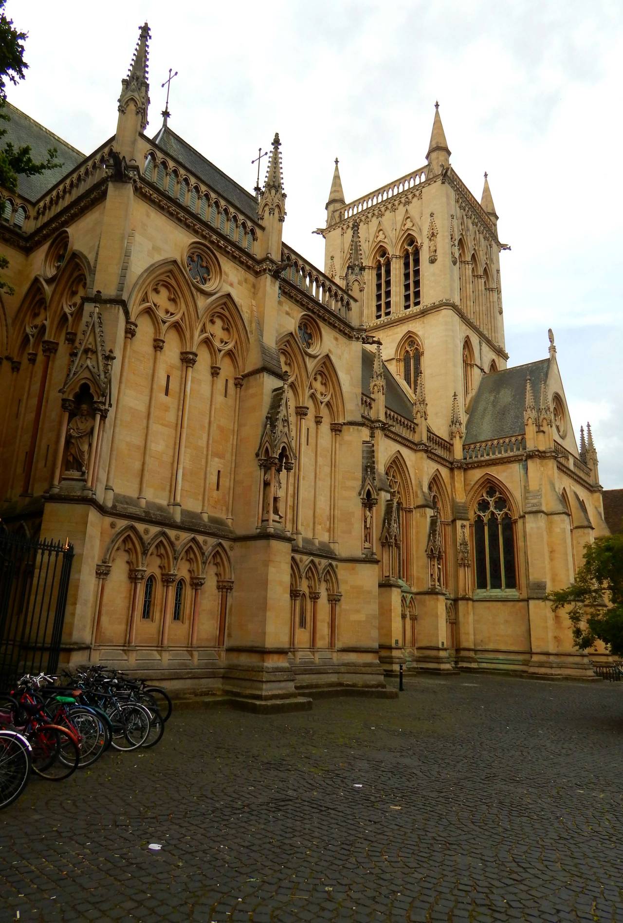 fuckitandmovetobritain:  Cambridge, England, UK   One day&hellip;