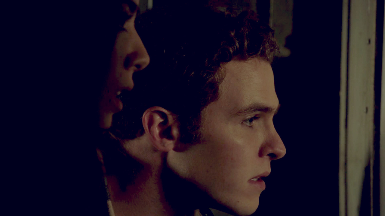 agentsoffitzsimmons:  Fitz - (T.R.A.C.K.S screencaps 4/6) 