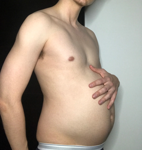 recoverybelly: muscowy: If only I had somebody to stuff this belly and rub it all night…! I w