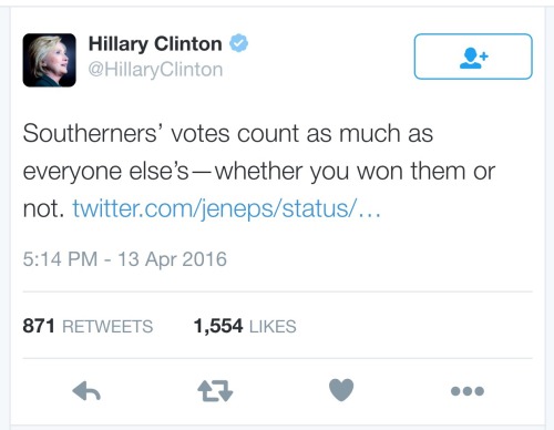 Porn gehayi:  tweets4hillary:  She’s #withus, photos