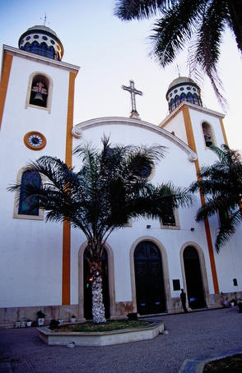 koffeetumbler: Church of Nossa Senhora de Remedios , Angola