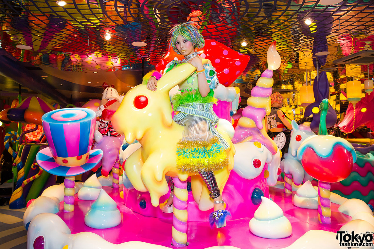 tokyo-fashion:  Kawaii Monster Cafe - designed by Sebastian Masuda (Kyary Pamyu Pamyu,
