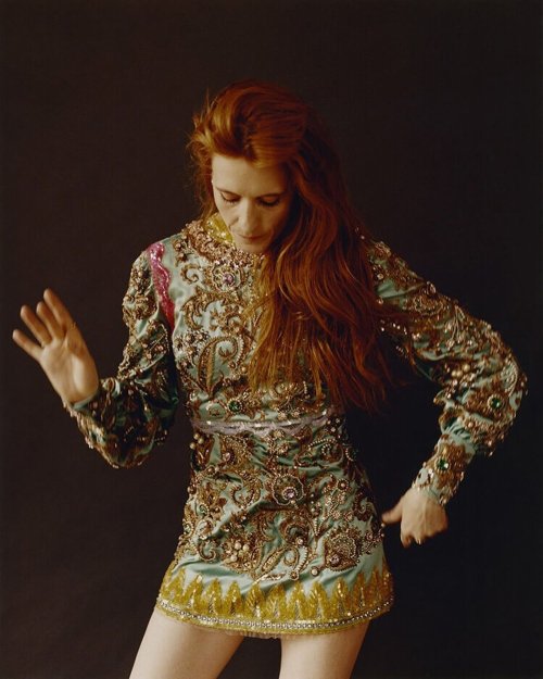 givemearmstopraywith:florence welch for sorbet magazine