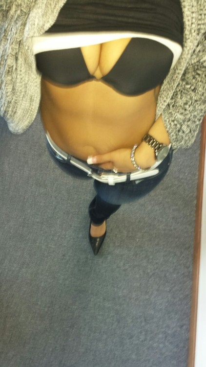 mylilredd: mylilredd:  Ready for the day….  #TBT I need to be in that. In that office, sorry!