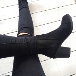 flawlessun:in love with new shoes IG: gaja.xo