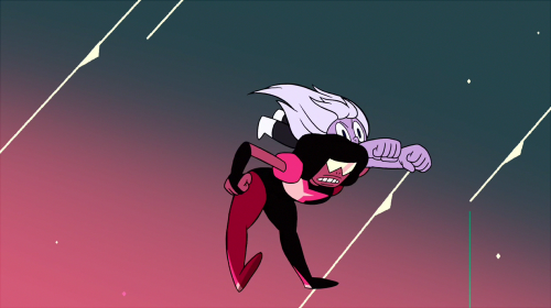 Some great frames from when Garnet threw Amethyst in “Laser Light Cannon”