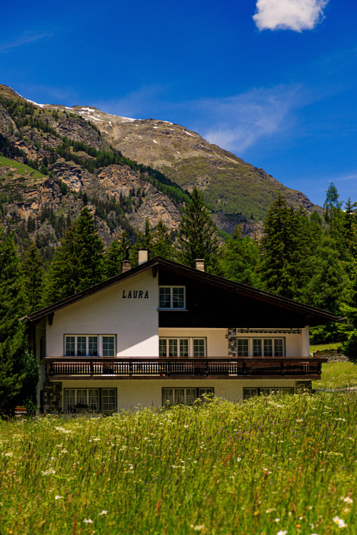  Places I wish I lived 23/? - Alpine Haute Route, June 2021photo by: nature-hiking