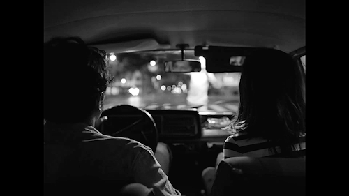 pawntakesqueen:10 Frames Friday: from the feature film directorial debut of Alonso Ruizpalacios, G&u