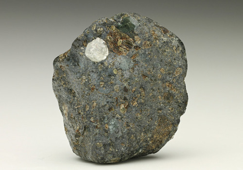 hematitehearts:Diamond in KimberliteLocality: Udachnaya-Vostochnaya Pipe, Daldyn, Eastern Siberian R