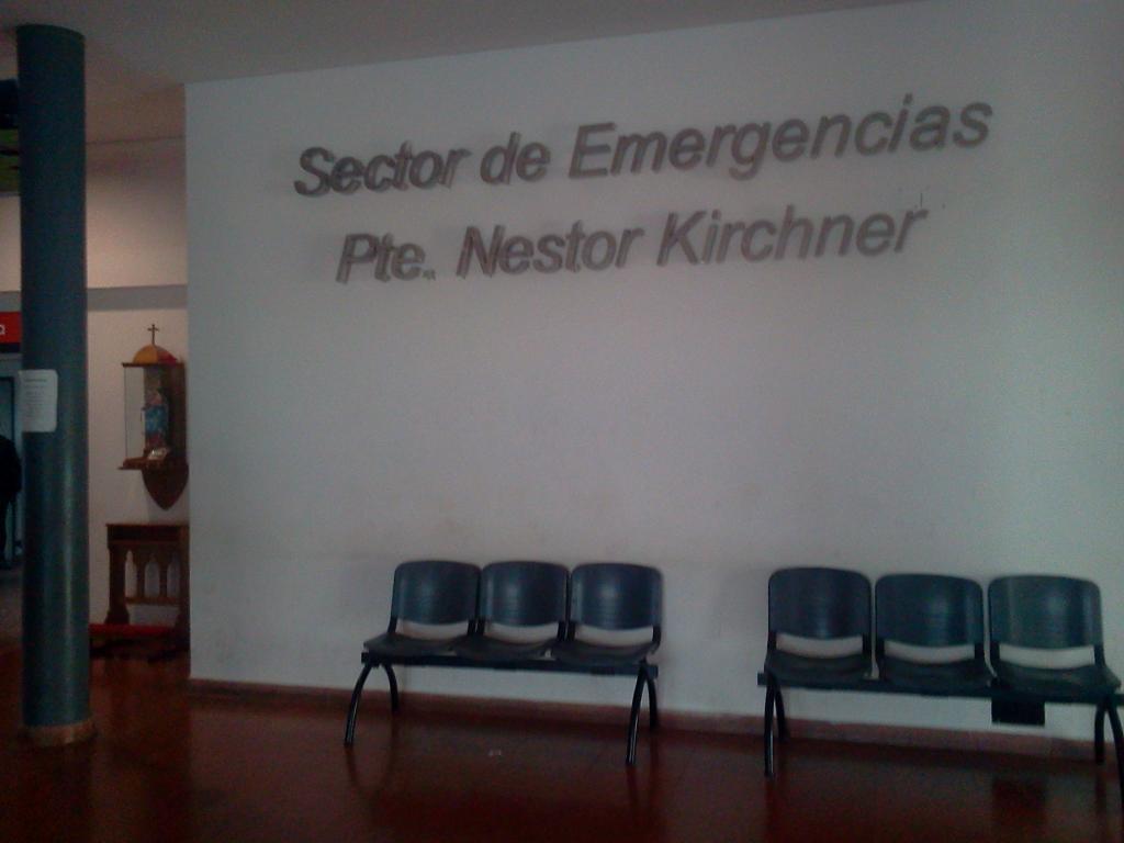 Sector de Emergencias del Hospital Pirovano de Tres Arroyos, Bueno Aires. (Gracias @HoracioLOVG)