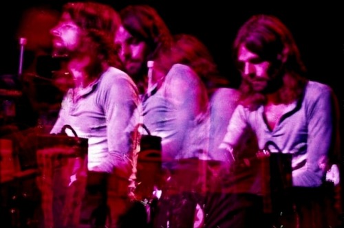 more-relics:Pink Floyd  Fillmore East, Manhattan, New York City, NY, USA  Sep. 1970.  ©  Mike Franke