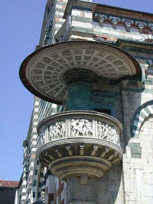 legendary-scholar:  External Pulpit of the Prato Cathedral, or Cathedral of Saint Stephen, in Prato, Tuscany, Central Italy.Cathedral was built between 12th-15th century in several successive stages in the Romanesque style.The external pulpit was built