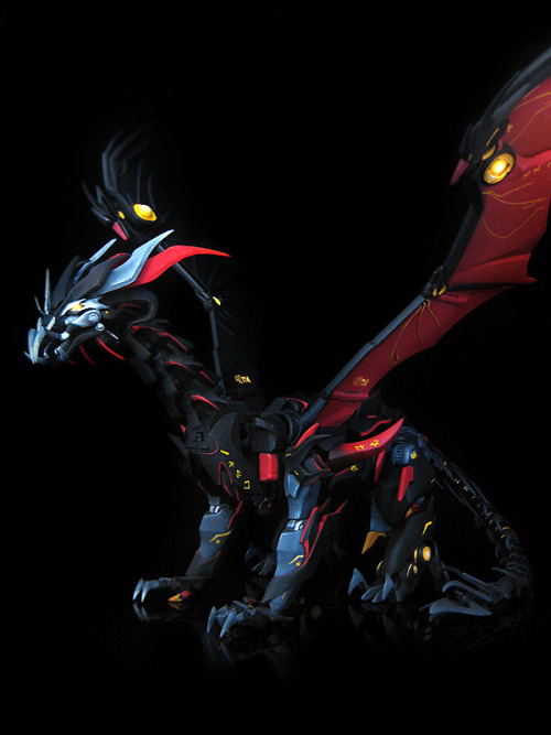 youcannotpartywithyourpantsup:  Awesome Predaking custom by Frenzyrumble: http://www.flickr.com/photos/accardi1/with/11456224696/