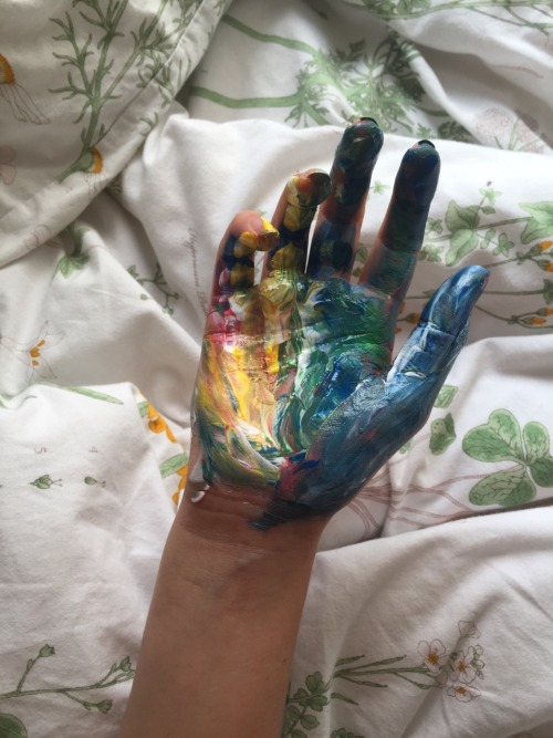 Porn photo lipglosse:Paint covered hands