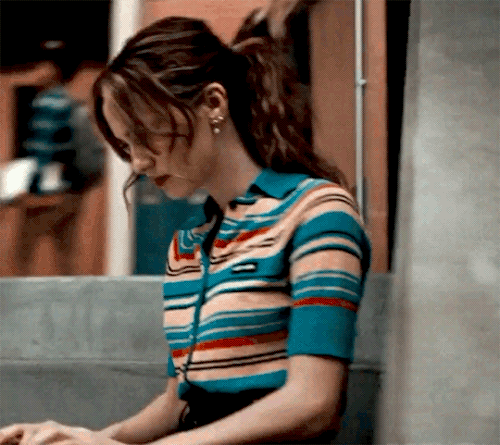 MAUDE APATOW As LEXI In EUPHORIA, SEASON TWO PROMO.  ( 1 / 2 )