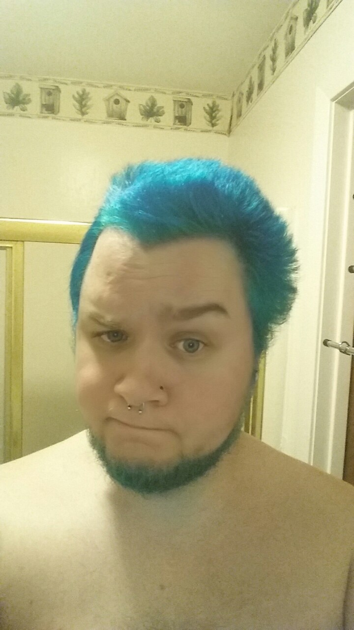 bearswithantlers:  Ion Color Brilliance Sky Blue Second application  Well, its darker,